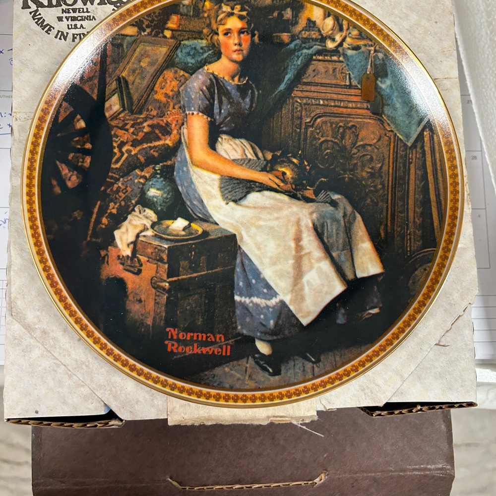 Norman Rockwell certified plate in Mint condition